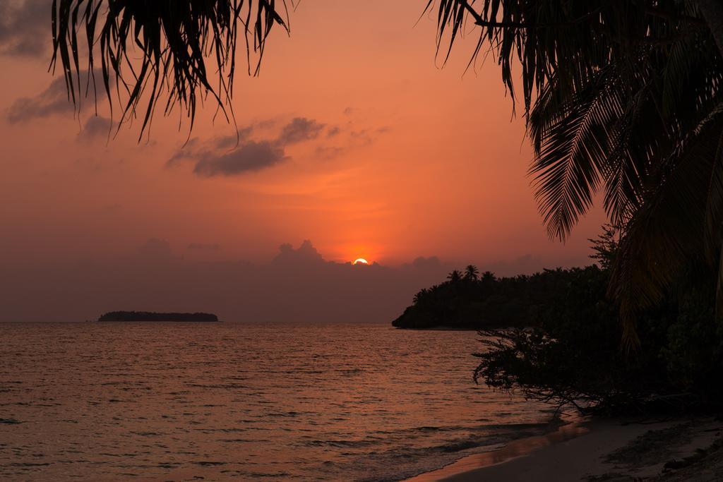 Tropical Village Fehendhoo Ngoại thất bức ảnh