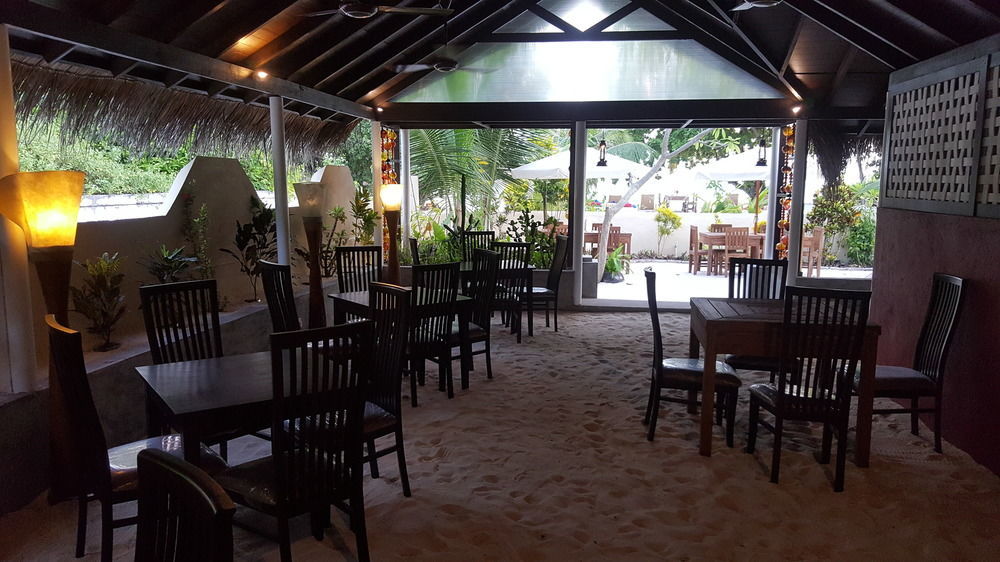 Tropical Village Fehendhoo Ngoại thất bức ảnh