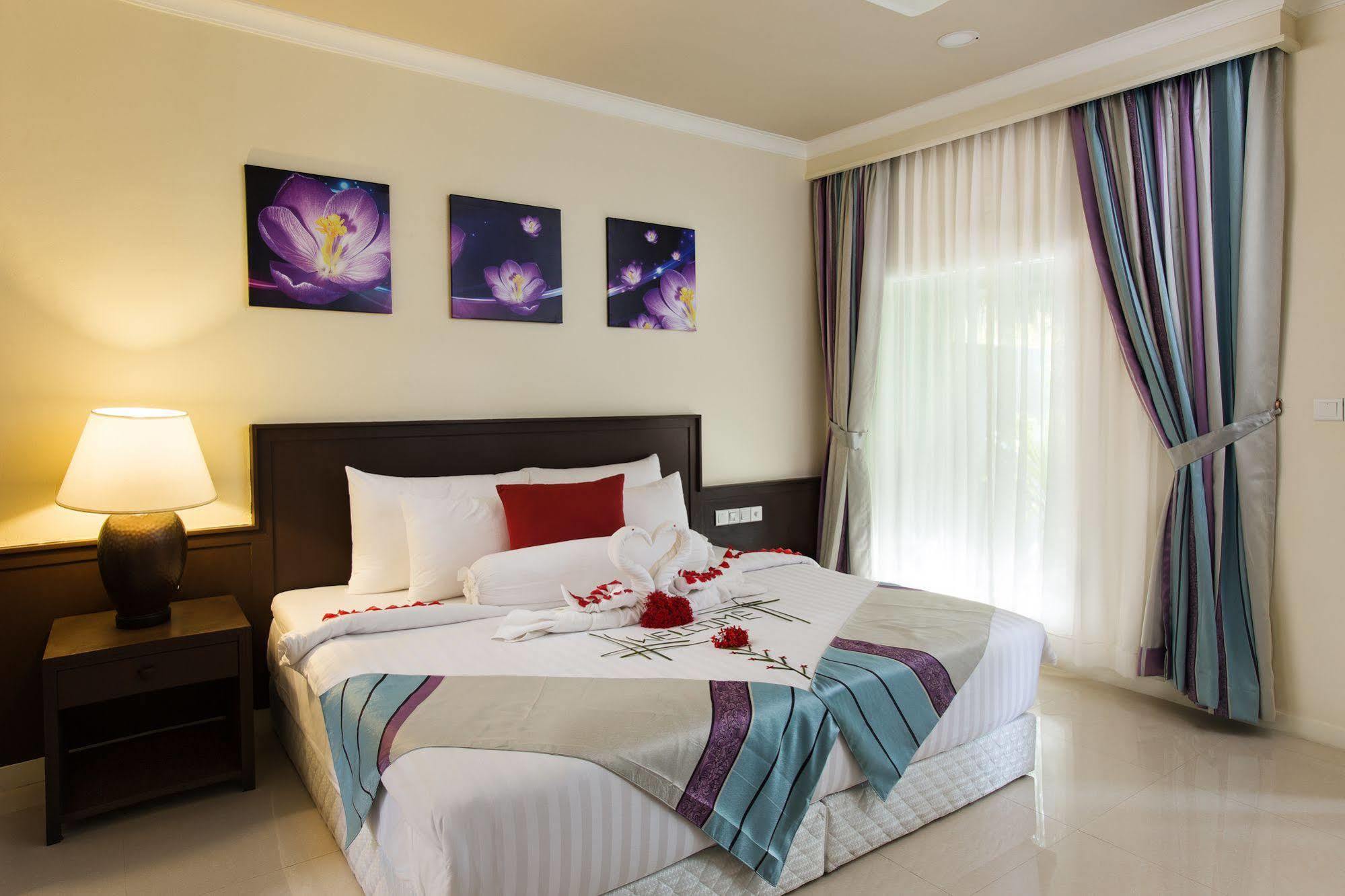 Tropical Village Fehendhoo Ngoại thất bức ảnh
