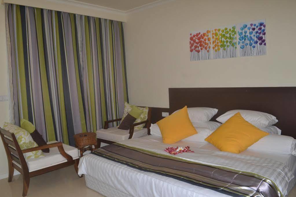 Tropical Village Fehendhoo Ngoại thất bức ảnh