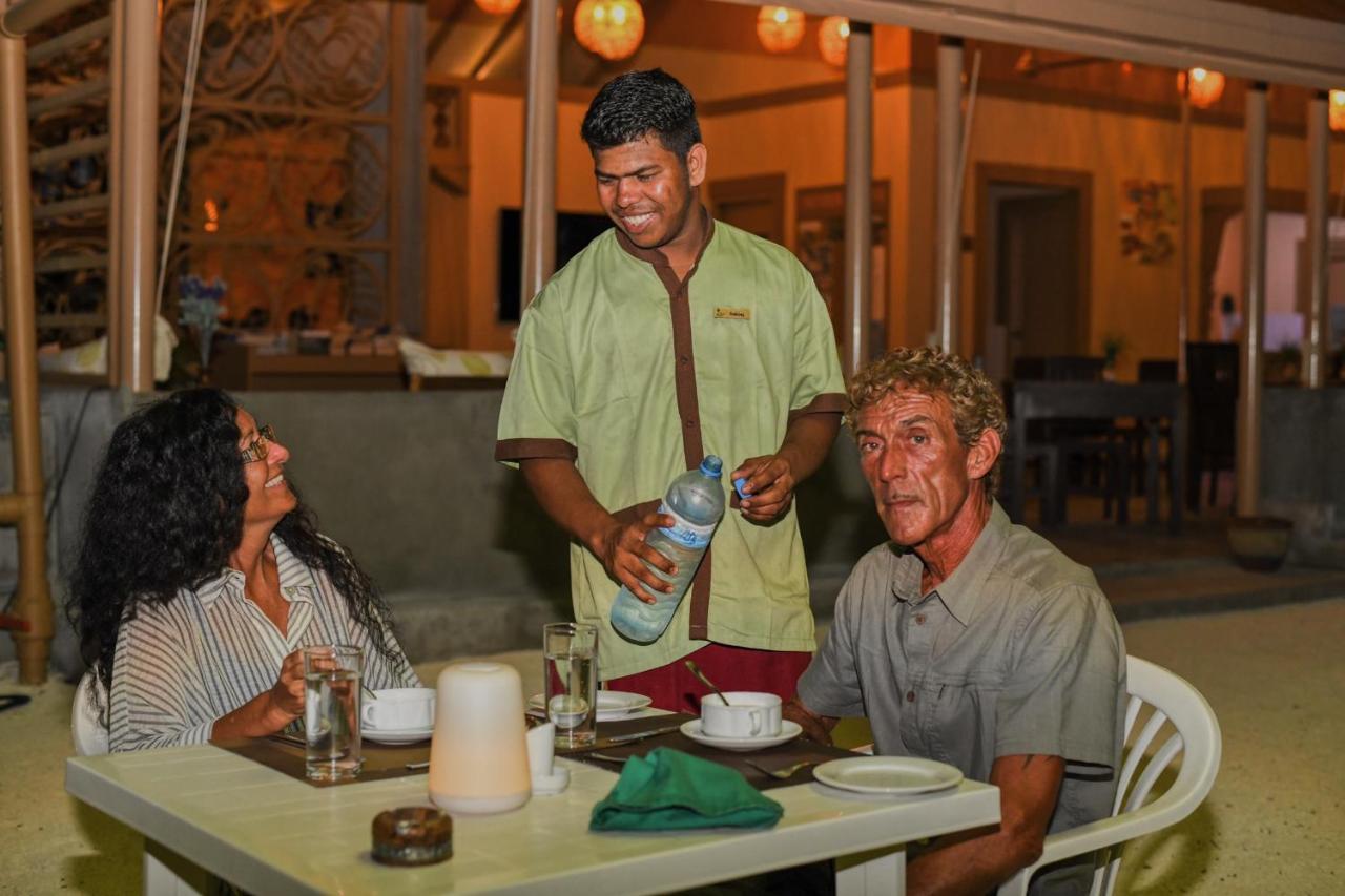 Tropical Village Fehendhoo Ngoại thất bức ảnh